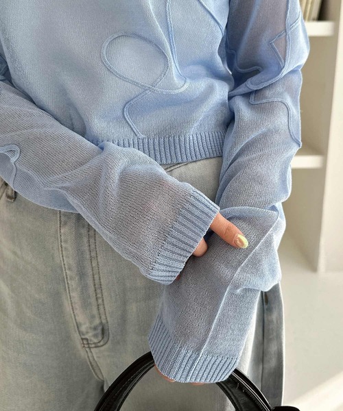 andme(アンドミー)の「ニュアンスウェーブ刺繍シアーニットトップス(ニット/セーター・レディース・グレー/ブルー/ブラック/アイボリー・M)」の7枚目の写真