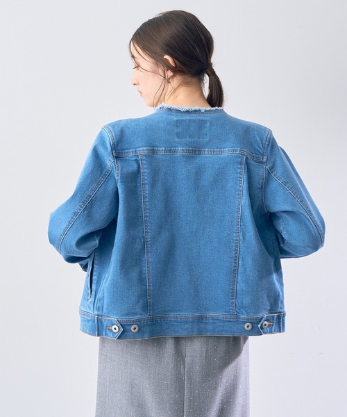 YECCA VECCA（イェッカヴェッカ）の「ノーカラーストレッチGジャン（デニムジャケット・レディース・インディゴブルー/ダークインディゴブルー・FREE）」の21枚目の写真