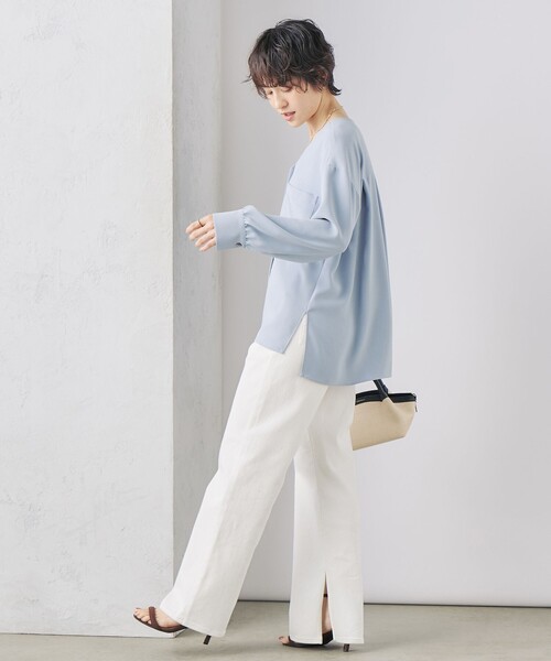 NOLLEY’S(ノーリーズ)の「《セットアップ対応》ニュアンスジョーゼットVネックブラウス(シャツ/ブラウス・レディース・ネイビー/オフホワイト/サックスブルー・38)」の21枚目の写真