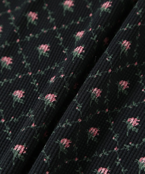 ROSE BUD（ローズバッド）の「(mag.by c)フラワーサーマルキャミ