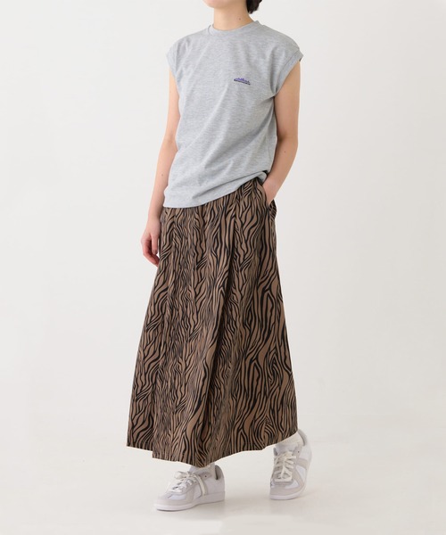 THOUSAND MILE（サウザンドマイル）の「THOUSAND MILE/サウザンドマイル FRENCH SLEEVE TEE Tシャツ（Tシャツ/カットソー・レディース・ホワイト/グレー/ブラック・FREE）」の4枚目の写真