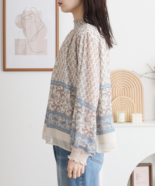 BRODIAEA(ブローディア)の「BRODIAEA スモック刺繍シフォンブラウス(シャツ/ブラウス・レディース・ネイビー/ベージュ/ピンク・40)」の17枚目の写真