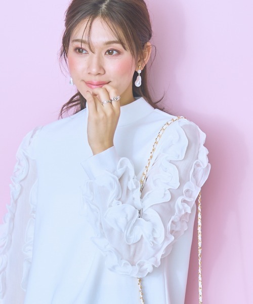 marun（マルン）の「＜大きいサイズ＞袖ボリュームカットソー　marun（Tシャツ/カットソー・レディース・ホワイト/ダークネイビー・L/LL/3L/4L/5L）」の2枚目の写真