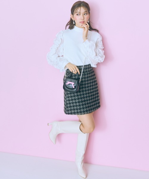 marun（マルン）の「＜大きいサイズ＞袖ボリュームカットソー　marun（Tシャツ/カットソー・レディース・ホワイト/ダークネイビー・L/LL/3L/4L/5L）」の3枚目の写真