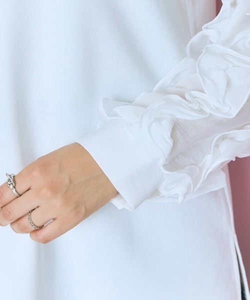 marun（マルン）の「＜大きいサイズ＞袖ボリュームカットソー　marun（Tシャツ/カットソー・レディース・ホワイト/ダークネイビー・L/LL/3L/4L/5L）」の15枚目の写真