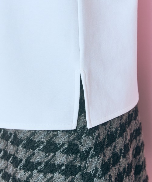 marun（マルン）の「＜大きいサイズ＞袖ボリュームカットソー　marun（Tシャツ/カットソー・レディース・ホワイト/ダークネイビー・L/LL/3L/4L/5L）」の16枚目の写真