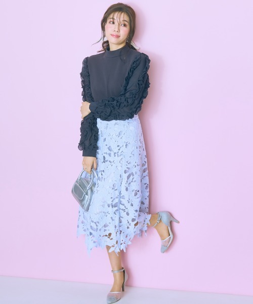 marun（マルン）の「＜大きいサイズ＞袖ボリュームカットソー　marun（Tシャツ/カットソー・レディース・ホワイト/ダークネイビー・L/LL/3L/4L/5L）」の11枚目の写真