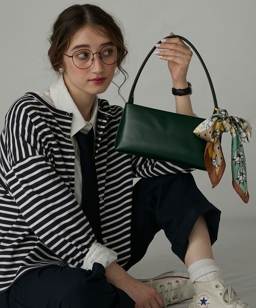 BONLECILL Marche（ボンルシールマルシェ）の「【BONLECILL Marche】2wayシームレスワンハンドルバッグ／クラッチバッグ（ハンドバッグ・レディース・バーガンディー/キャメル/グリーン/ブラック・FREE）」の2枚目の写真