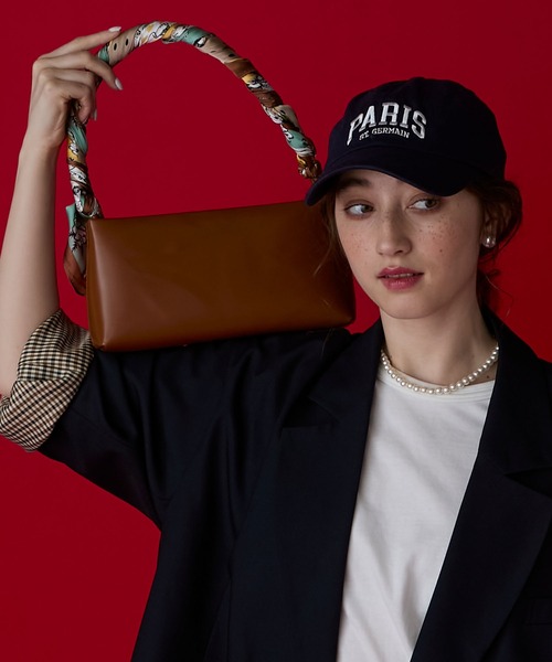 BONLECILL Marche（ボンルシールマルシェ）の「【BONLECILL Marche】2wayシームレスワンハンドルバッグ／クラッチバッグ（ハンドバッグ・レディース・バーガンディー/キャメル/グリーン/ブラック・FREE）」の10枚目の写真