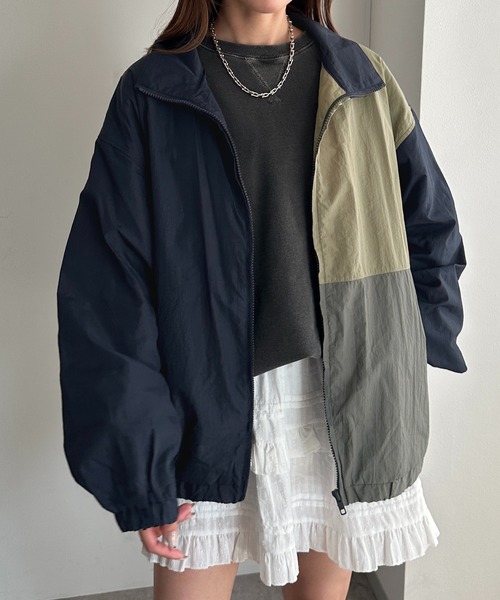 apres jour mignon(アプレジュールミニョン)の「配色ナイロンブルゾン(ブルゾン・レディース・ブラック/ネイビー・フリー/X-LARGE)」の17枚目の写真