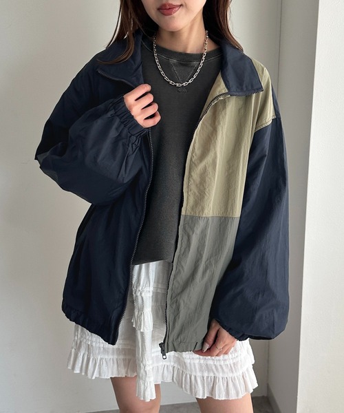 apres jour mignon(アプレジュールミニョン)の「配色ナイロンブルゾン(ブルゾン・レディース・ブラック/ネイビー・フリー/X-LARGE)」の18枚目の写真