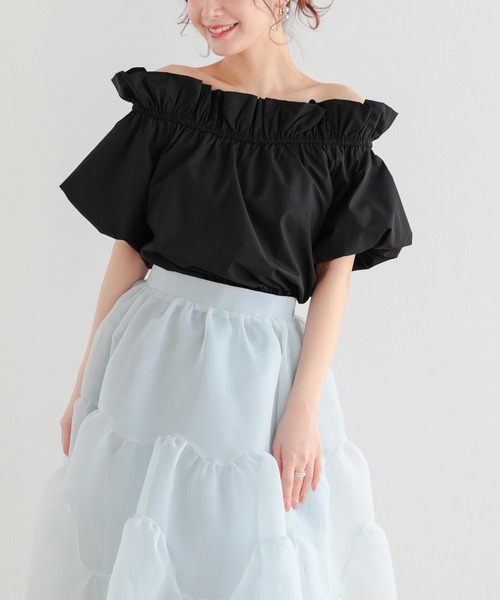 Fit more(フィットモア)の「オフショルバルーンスリーブペプラムトップス(シャツ/ブラウス・レディース・ブラック/ブルー/ホワイト・FREE)」の20枚目の写真