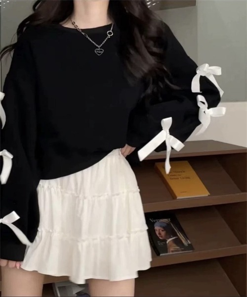 FREE STYLISTS（フリー スタイリスト）の「袖リボンスウェット（スウェット・レディース・ブラック/ダークネイビー/グレー・L/M/S）」の2枚目の写真