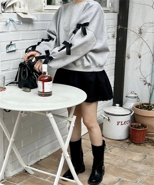 FREE STYLISTS（フリー スタイリスト）の「袖リボンスウェット（スウェット・レディース・ブラック/ダークネイビー/グレー・L/M/S）」の11枚目の写真