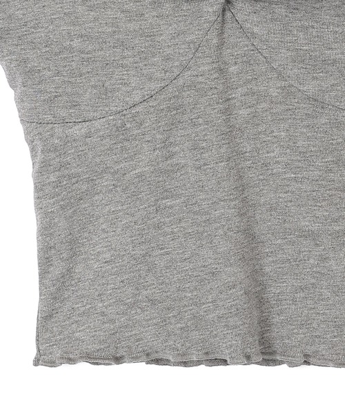 M DOLLY(エムドリー)の「twist sleeveless short tops/ツイストノースリーブショートトップス(Tシャツ/カットソー・レディース・アイボリー/グレー・FREE)」の7枚目の写真