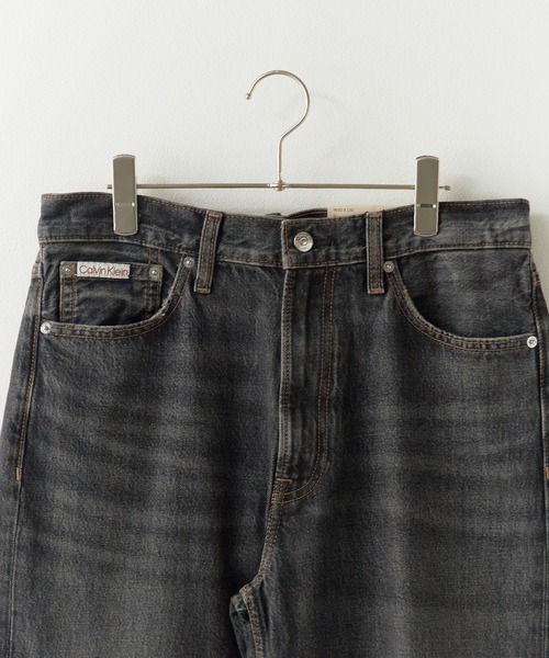 Calvin Klein(カルバン・クライン)の「Calvin Klein/カルバンクライン BAGGY REBEL SMOKE JEAN(デニムパンツ・メンズ・ブラック・32/30/28)」の8枚目の写真