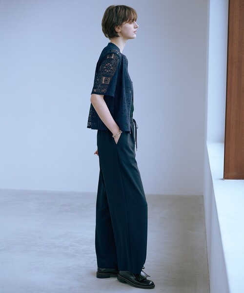 J.PRESS(ジェイプレス)の「【洗える・接触冷感・吸水速乾】Lightジョーゼット ワイド パンツ(その他パンツ・レディース・ダークブラウン系/ネイビー系/ベージュ系・T13/T15/T17)」の4枚目の写真