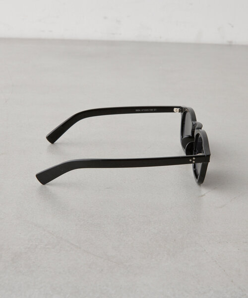 BIRTHDAY BAR(バースデイバー)の「ウェリントンサングラス(サングラス・レディース・サンドベージュ/ブラック・0)」の8枚目の写真