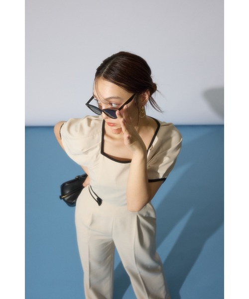 rienda（リエンダ）の「バイカラーロンパース 半袖 夏服（パンツドレス・レディース・グレー/ブラック/ベージュ・SMALL/MEDIUM）」の5枚目の写真