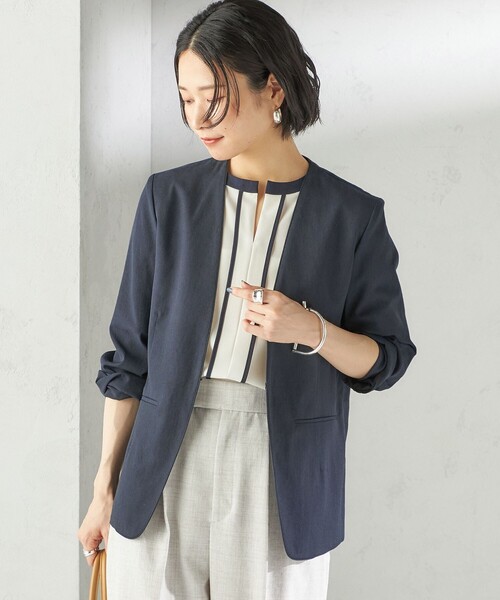 SHIPS(シップス)の「〈手洗い可能〉パイピング キーネック 半袖 ブラウス(シャツ/ブラウス・レディース・オフホワイト/ネイビー・ONE SIZE)」の9枚目の写真