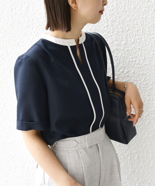 手洗い可能〉パイピング キーネック 半袖 ブラウス（シャツ
