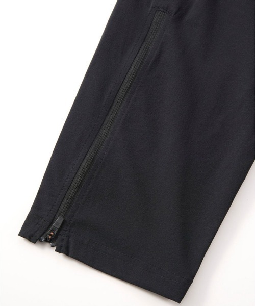 UMBRO(アンブロ)の「UMBRO THE THIRD LINED CLOTH PANTS(アンブロ THE THIRD ラインドクロスパンツ)(その他パンツ・メンズ・ブラック/ネイビー・MEDIUM/X-LARGE/LARGE)」の6枚目の写真