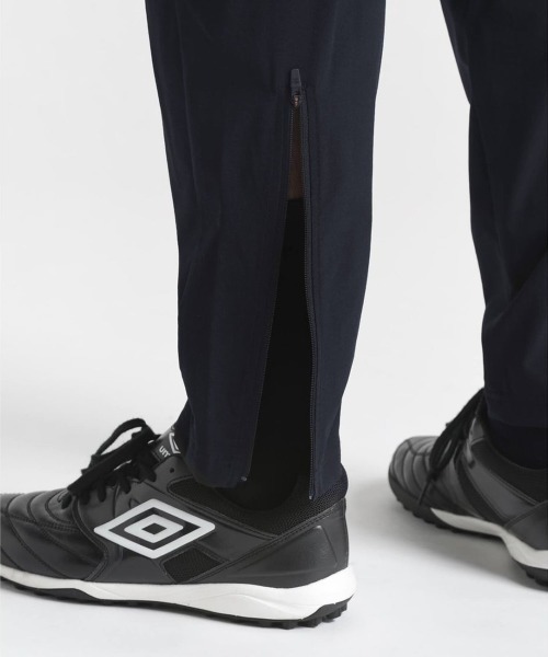UMBRO(アンブロ)の「UMBRO THE THIRD LINED CLOTH PANTS(アンブロ THE THIRD ラインドクロスパンツ)(その他パンツ・メンズ・ブラック/ネイビー・MEDIUM/X-LARGE/LARGE)」の14枚目の写真