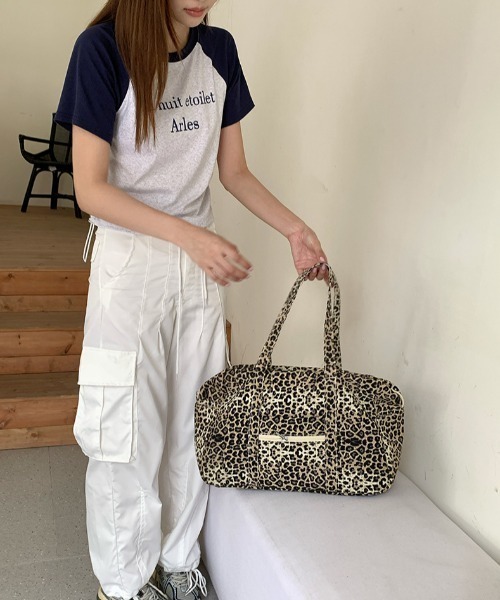 lilful(リルフル)の「レオパード ヒョウ柄 ボストンバッグ 大容量(ボストンバッグ・レディース・レオパード・F)」の5枚目の写真