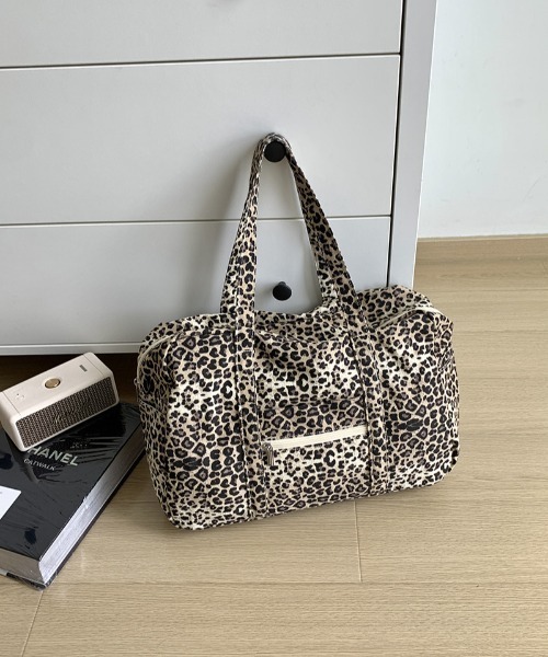 lilful(リルフル)の「レオパード ヒョウ柄 ボストンバッグ 大容量(ボストンバッグ・レディース・レオパード・F)」の16枚目の写真