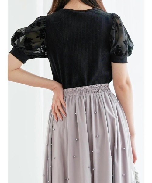 LUDIC PARK（ルディックパーク）の「袖花柄フロッキープリントトップス（Tシャツ/カットソー・レディース・ブラック/ネイビー・M/L）」の5枚目の写真