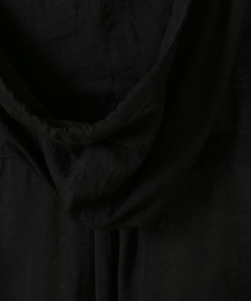 SOFFITTO（ソフィット）の「シアー素材マウンテンパーカー(取り扱い店舗限定)（マウンテンパーカー・レディース・オフホワイト/ベージュ/ブラック・FREE）」の9枚目の写真