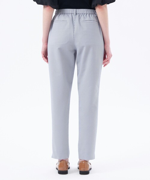 MACKINTOSH PHILOSOPHY（ﾏｯｷﾝﾄｯｼｭ ﾌｨﾛｿﾌｨｰ）の「サッカーテーパードパンツ（その他パンツ・レディース・チャコールグレー/ライトブルー/ダークネイビー・38/36/40）」の5枚目の写真