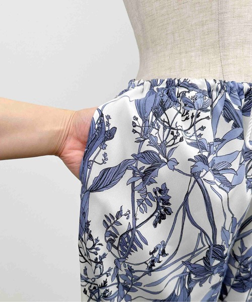 DIARIUM（ディアリウム）の「【日本製】シアー切り替えイージーパンツ（その他パンツ・レディース・ブルー/グリーン・M）」の19枚目の写真