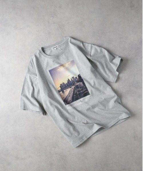 モノトーンフォトTシャツ（Tシャツ/カットソー）｜Right-on（ライト