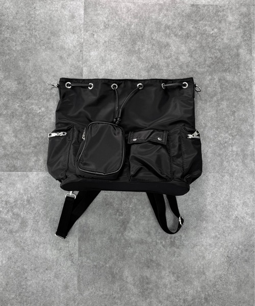 LVEU.(ラブユ.)の「【LVEU.】マルチウェイユーティリティバッグ / バッグ BAG 鞄 ショルダー 巾着 2way ポケット ナイロン ブラック ZOZOTOWN限定(ショルダーバッグ・レディース・ブラック・FREE)」の22枚目の写真