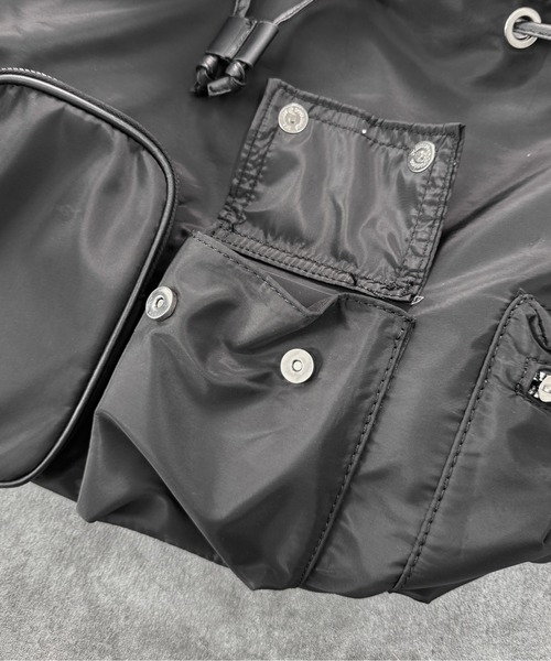 LVEU.(ラブユ.)の「【LVEU.】マルチウェイユーティリティバッグ / バッグ BAG 鞄 ショルダー 巾着 2way ポケット ナイロン ブラック ZOZOTOWN限定(ショルダーバッグ・レディース・ブラック・FREE)」の17枚目の写真