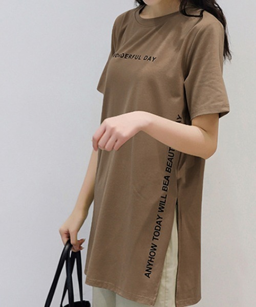 maison de LATIR（メゾンドラティール）の「1枚でもレイヤードとしても使える長さのあるチュニックTシャツ（Tシャツ/カットソー・レディース・ホワイト/ブラック/グレー/ブラウン/グリーン・M/L/XL）」の9枚目の写真