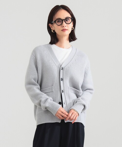 Demi-Luxe BEAMS（デミルクス ビームス）の「【別注】SLOANE / 5ゲージ Vネック カーディガン（カーディガン/ボレロ・レディース・グレー/イエロー・1/2）」の7枚目の写真