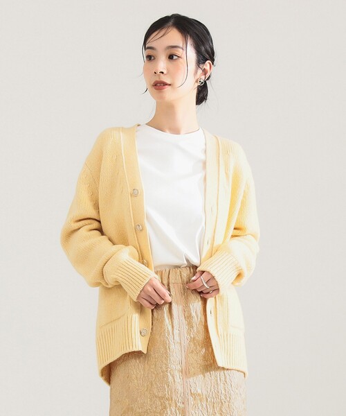Demi-Luxe BEAMS（デミルクス ビームス）の「【別注】SLOANE / 5ゲージ Vネック カーディガン（カーディガン/ボレロ・レディース・グレー/イエロー・1/2）」の12枚目の写真