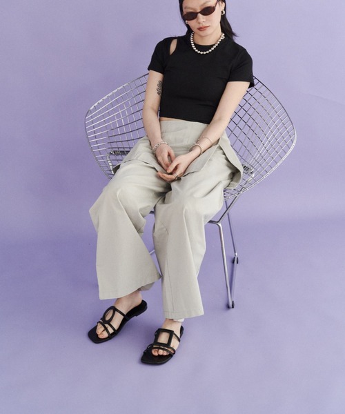 Solace（ソレイス）の「サークルスクエアサンダル（サンダル・レディース・ブラック・S/M/L）」の4枚目の写真