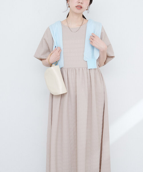 natural couture（ナチュラルクチュール）の「【WEB限定】シャーリングチェックパフスリーブワンピース（ワンピース・レディース・ブラック/ベージュ/ラベンダー/グリーン系その他・FREE）」の10枚目の写真
