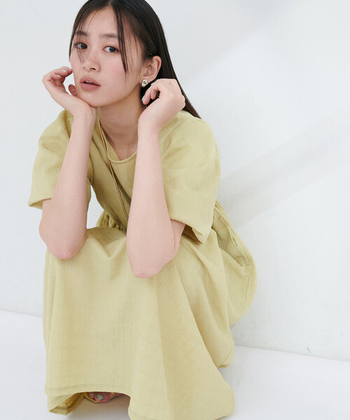 natural couture(ナチュラルクチュール)の「【WEB限定】シャーリングチェックパフスリーブワンピース(ワンピース・レディース・ブラック/ベージュ/ラベンダー/グリーン系その他・FREE)」の21枚目の写真