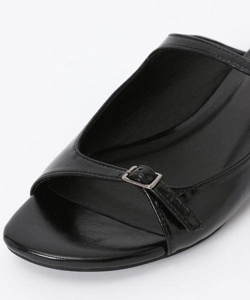 LOWRYS FARM（ローリーズファーム）の「ホソベルトミュール　496861（サンダル・レディース・ブラウン/ブラック・MEDIUM/LARGE）」の21枚目の写真