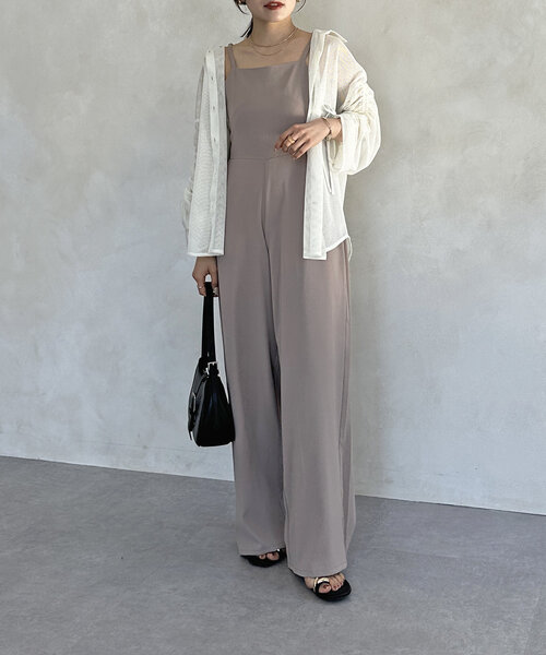 Thevon（ゼボン）の「スクエアネックキャミサロペット（つなぎ/オールインワン・レディース・ブラック/ベージュ・M）」の8枚目の写真