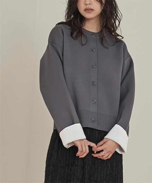 miette（ミエット）の「バイカラーデザインニットカーディガン（カーディガン/ボレロ・レディース・アイボリー/グレー/ブラウン/レッド/ネイビー/ライトグレー/ライトピンク・S/M）」の4枚目の写真