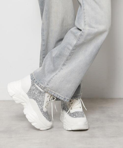 ESPERANZA（エスペランサ）の「きゅんフィットインソールスニーカー（スニーカー・レディース・ホワイト/ブラック/ブラック×ホワイト/シルバー/ゴールド・LL/L/M/S）」の4枚目の写真