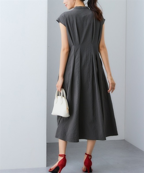 7days Life Styling（セブンデイズライフスタイリング）の「シアサッカータックデザインノースリーブシャツワンピース（ワンピース・レディース・ベージュ/チャコール・M/L/LL）」の12枚目の写真