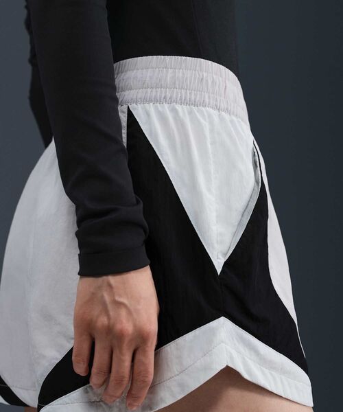 NIKE ナイキ　スポーツショートパンツ　Ｌサイズ セール】《セットアップ対応商品》ナイキ スポーツウェア