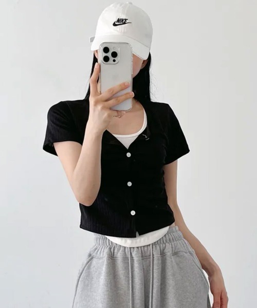 NANAHACHI(ナナハチ)の「レイヤード風 半袖リブTシャツ(Tシャツ/カットソー・レディース・カーキ/ブラック/ライトブルー・FREE)」の13枚目の写真