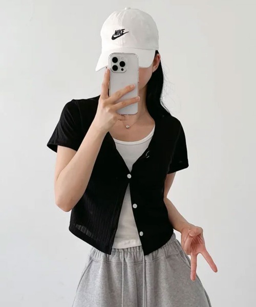 NANAHACHI(ナナハチ)の「レイヤード風 半袖リブTシャツ(Tシャツ/カットソー・レディース・カーキ/ブラック/ライトブルー・FREE)」の14枚目の写真